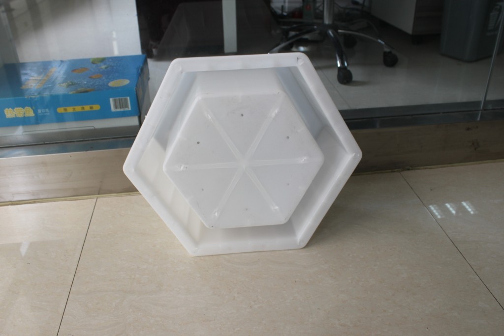 什么樣的六角塊護坡模具質量才好？