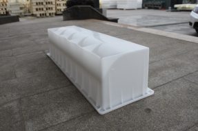 影響到沿石模具的使用壽命有哪些因素？