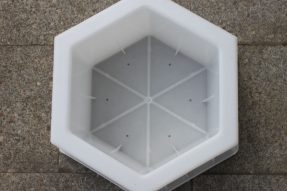 護坡六棱塊塑料模具你了解多少？